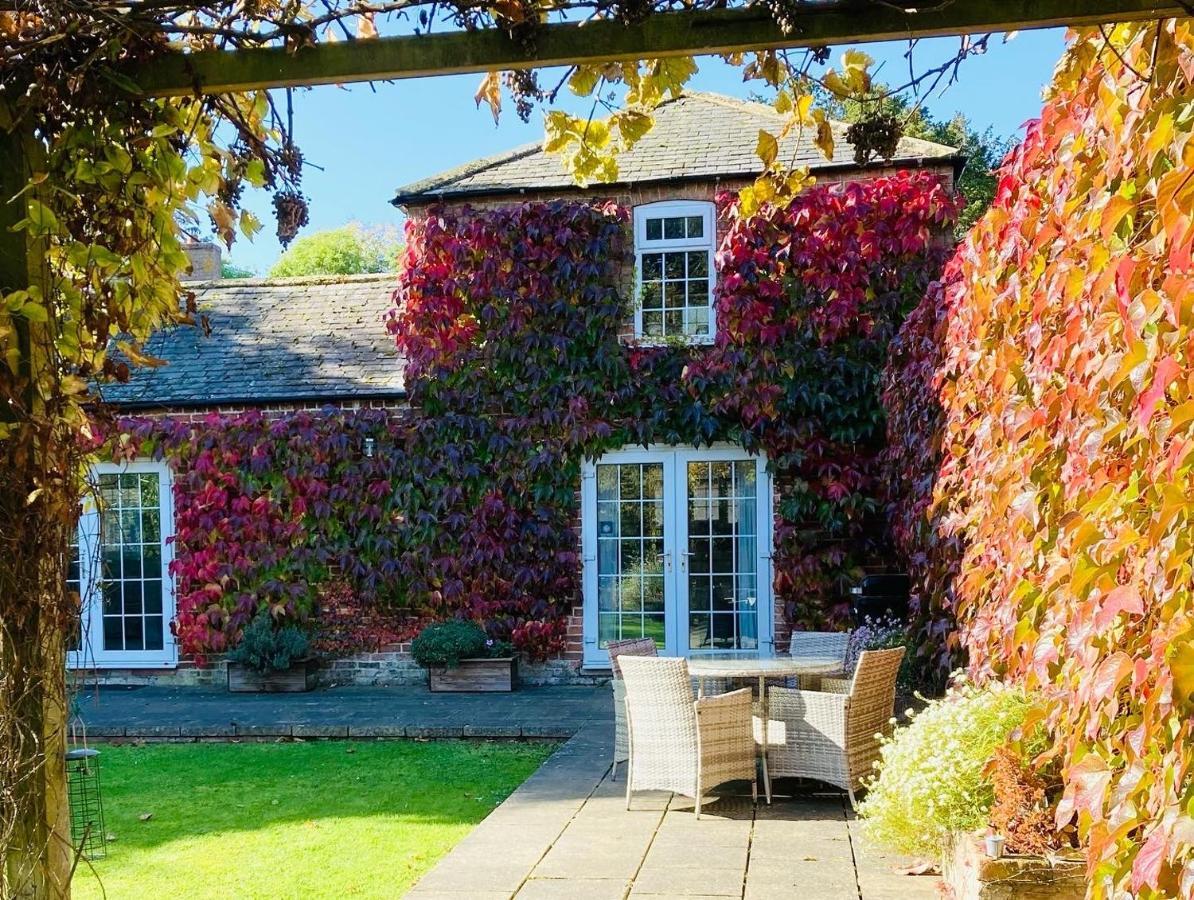 The Old Coach House At Stewton Lägenhet Louth  Exteriör bild