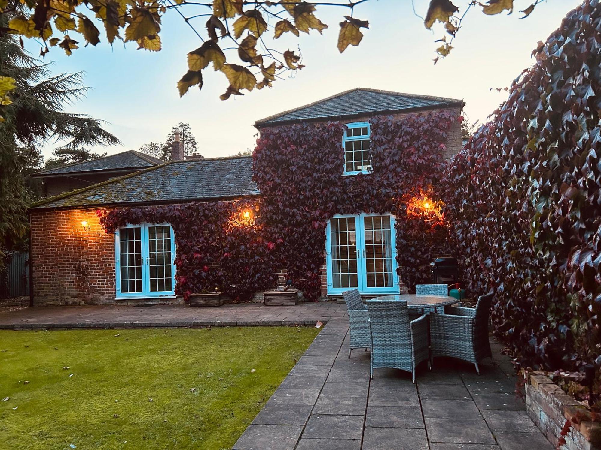 The Old Coach House At Stewton Lägenhet Louth  Exteriör bild